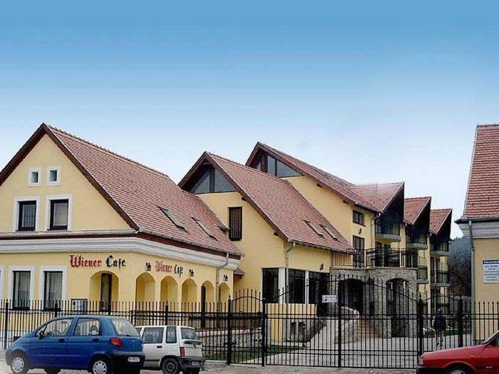 Pensiunea Casa Saxonia Râşnov Exterior photo